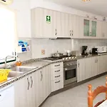 Quinta Flores, Lote 9 *