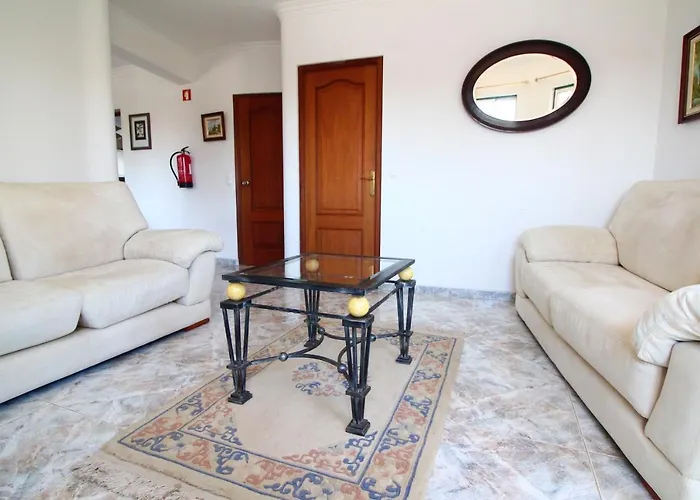 Willa Quinta Flores, Lote 9 Albufeira