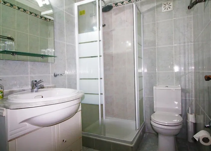 Quinta Flores, Lote 9 * Albufeira