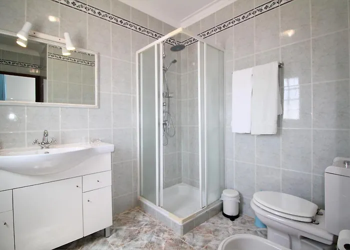 Willa Quinta Flores, Lote 9