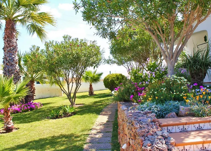 Willa Quinta Flores, Lote 9 *